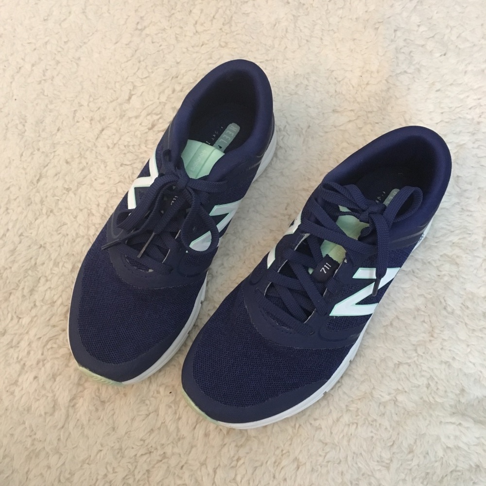 New Balance Tennis Shoes Running